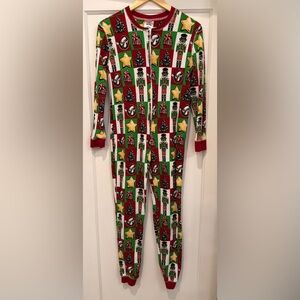 EUC Buc-ee’s Christmas One Piece Pajama - Size S